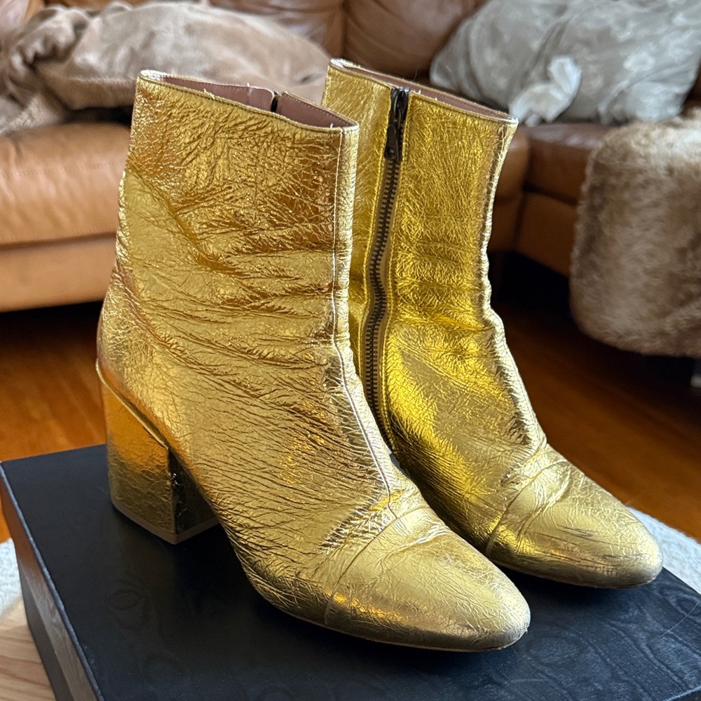 Dries Van Noten Gold Ankle Boots-38